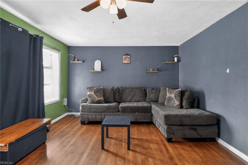 Photo 7 of 35 residential for sale in Norfolk virginia