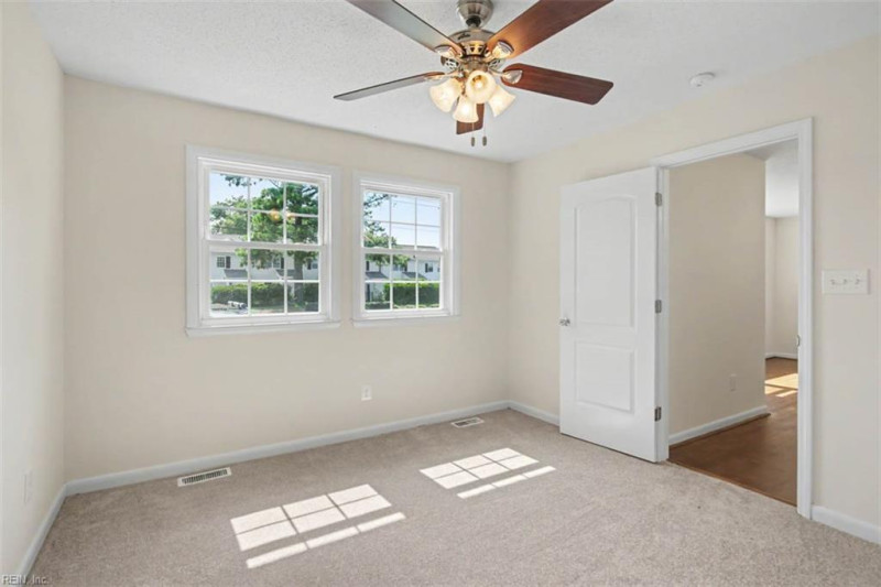 Photo 26 of 34 residential for sale in Hampton virginia Photo 26 of 34 residential for sale in Hampton virginia