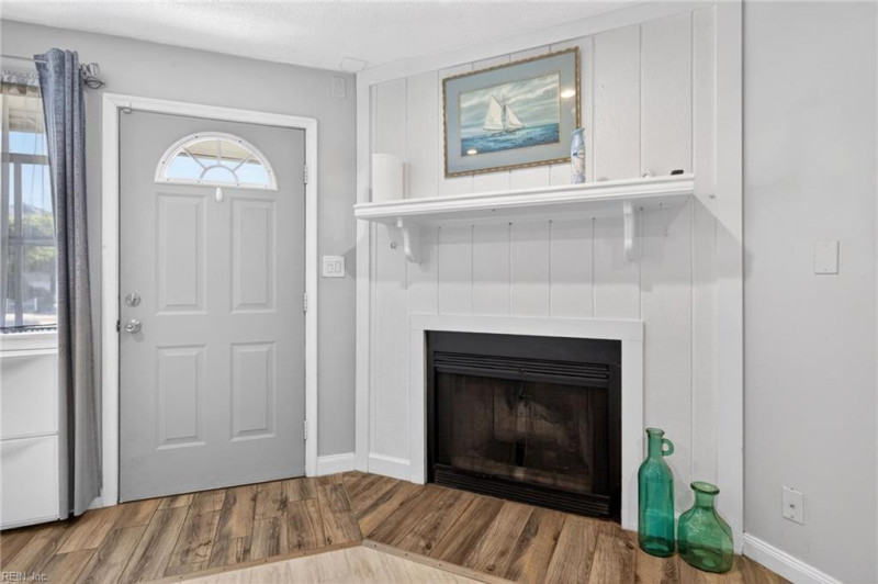 Photo 2 of 16 residential for sale in Norfolk virginia Photo 2 of 16 residential for sale in Norfolk virginia