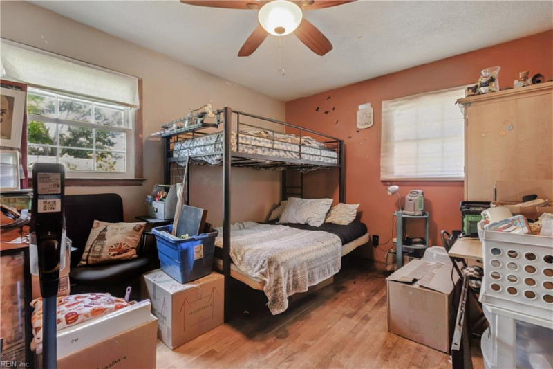 Photo 18 of 32 residential for sale in Norfolk virginia