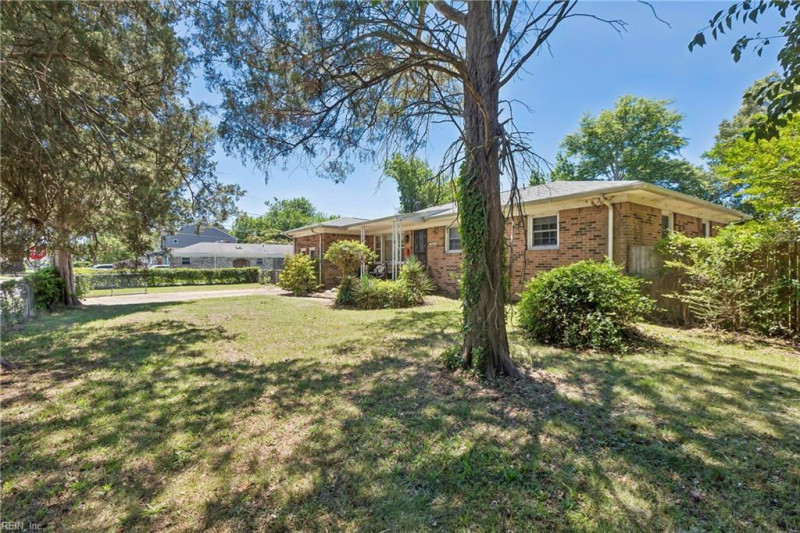 Photo 29 of 32 residential for sale in Norfolk virginia