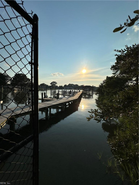 Photo 5 of 8 land for sale in Norfolk virginia