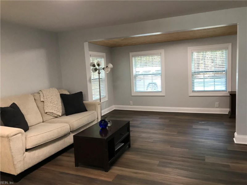 Photo 13 of 42 residential for sale in Mathews County virginia