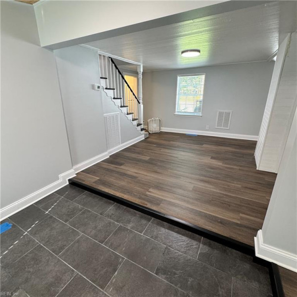 Photo 9 of 42 residential for sale in Mathews County virginia