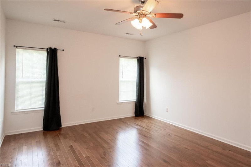 Photo 10 of 38 residential for sale in New Kent County virginia