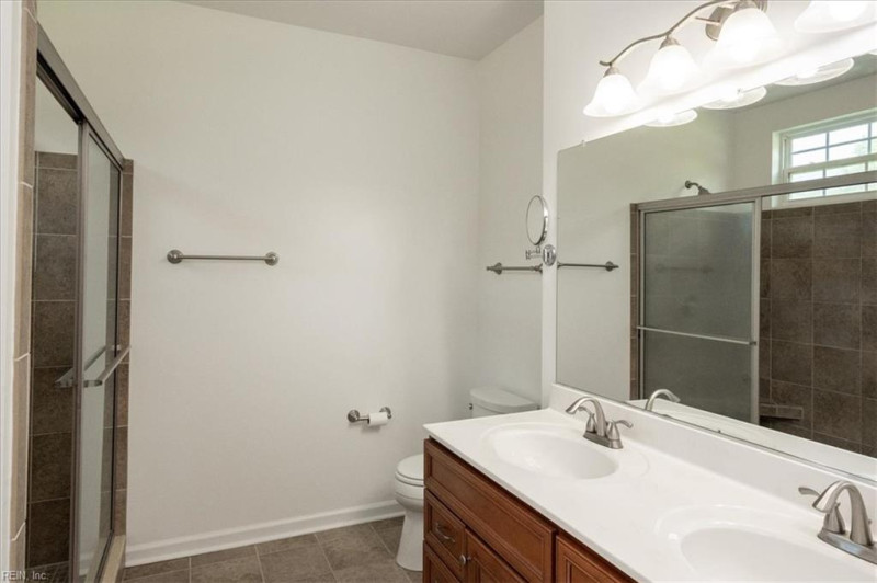 Photo 13 of 38 residential for sale in New Kent County virginia