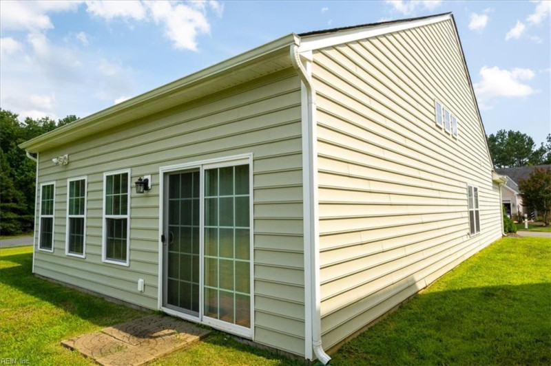 Photo 34 of 38 residential for sale in New Kent County virginia