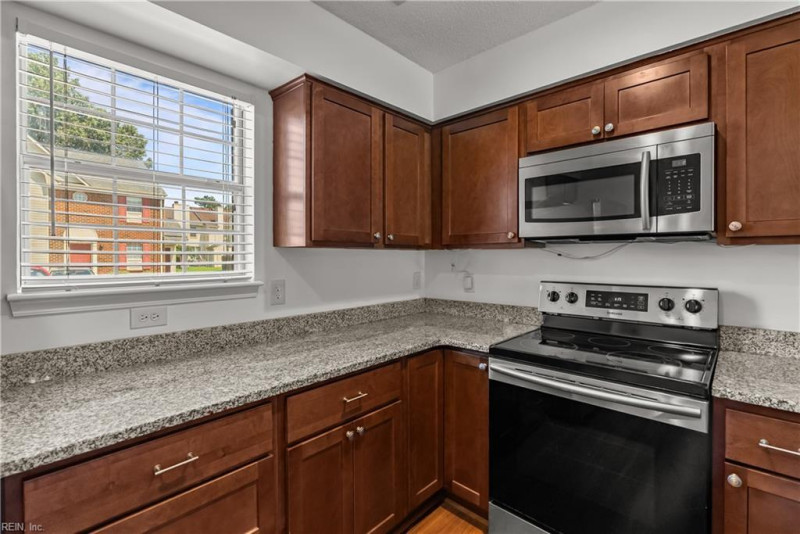 Photo 6 of 27 residential for sale in Chesapeake virginia Photo 6 of 27 residential for sale in Chesapeake virginia