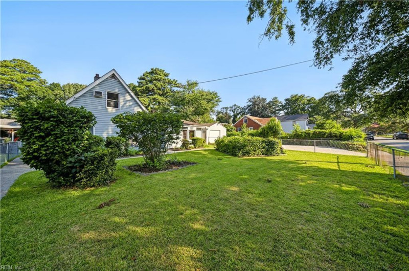 Photo 38 of 43 residential for sale in Norfolk virginia