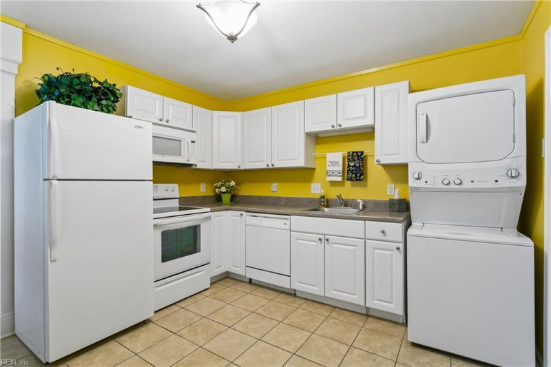 Photo 8 of 24 residential for sale in Hampton virginia Photo 8 of 24 residential for sale in Hampton virginia