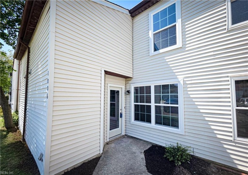 Photo 16 of 18 residential for sale in Virginia Beach virginia