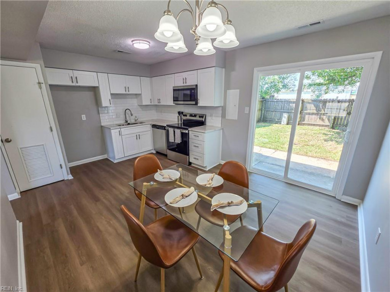 Photo 2 of 18 residential for sale in Virginia Beach virginia