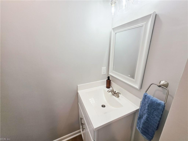 Photo 7 of 18 residential for sale in Virginia Beach virginia