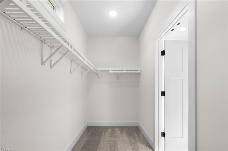 Photo 11 of 18 residential for sale in Virginia Beach virginia