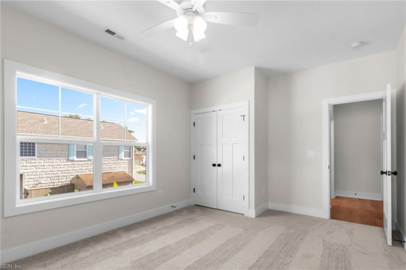 Photo 16 of 18 residential for sale in Virginia Beach virginia