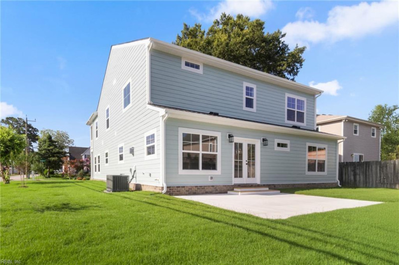 Photo 5 of 18 residential for sale in Virginia Beach virginia