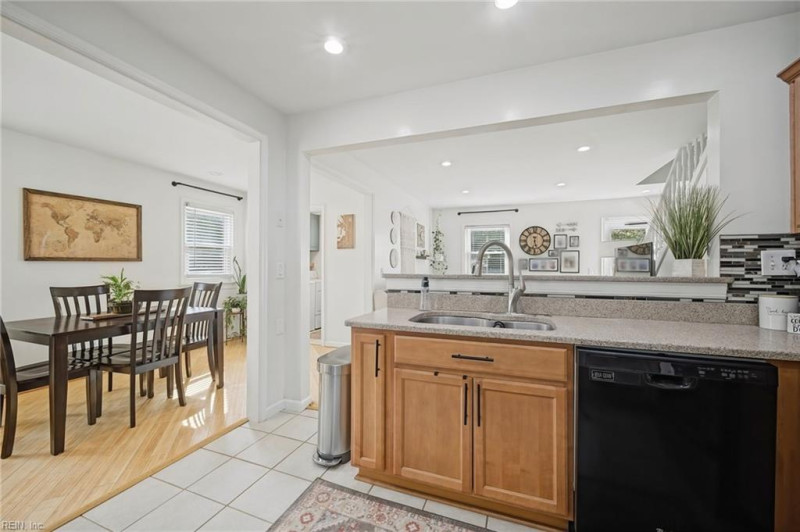 Photo 11 of 43 residential for sale in Norfolk virginia Photo 11 of 43 residential for sale in Norfolk virginia