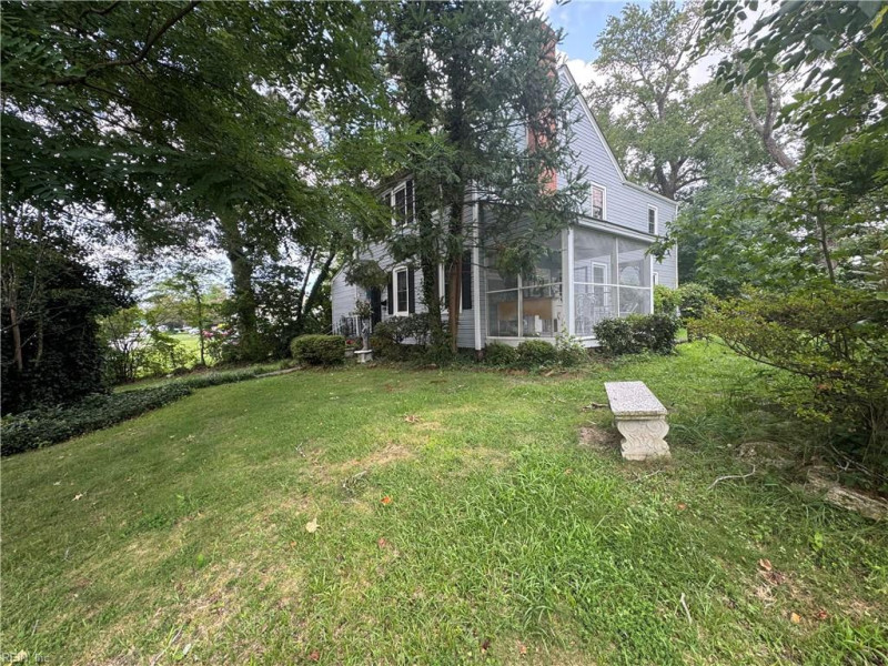 Photo 4 of 50 residential for sale in Newport News virginia Photo 4 of 50 residential for sale in Newport News virginia