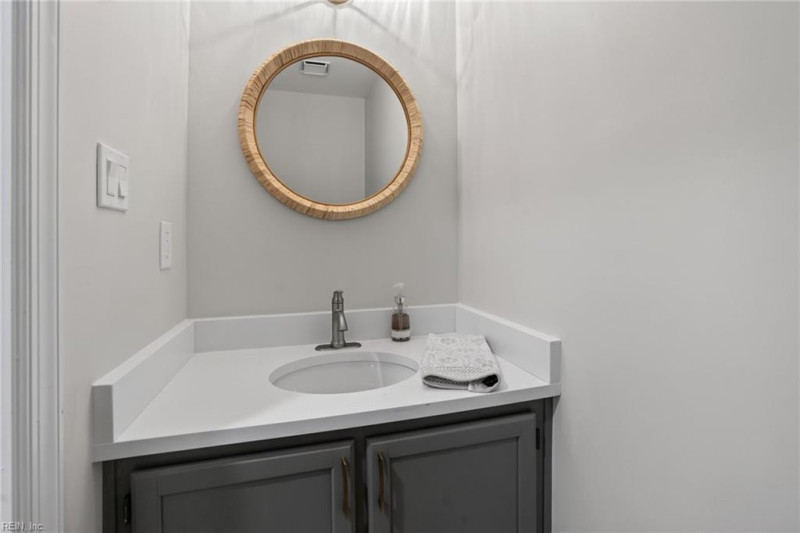 Photo 20 of 35 residential for sale in Chesapeake virginia Photo 20 of 35 residential for sale in Chesapeake virginia