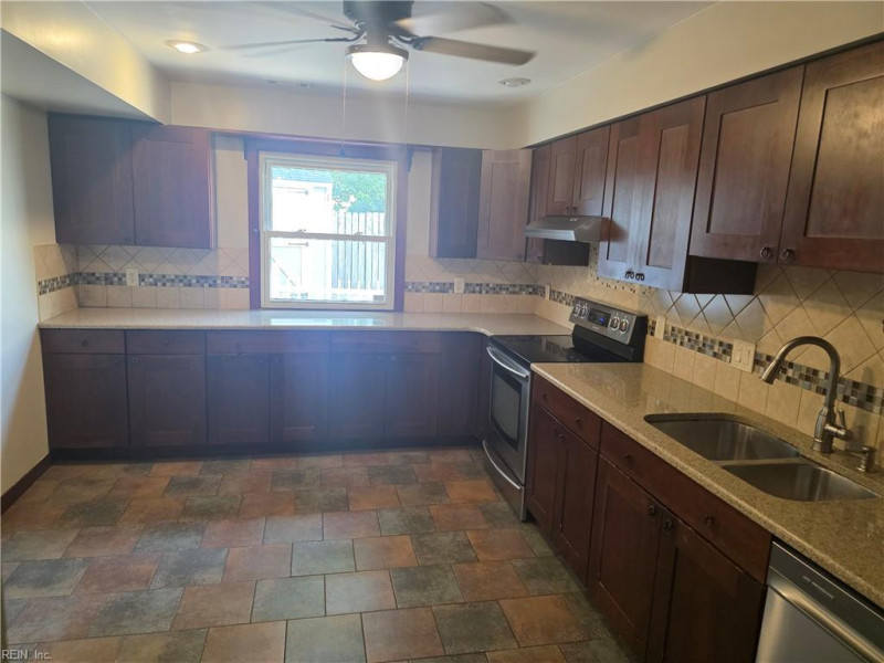 Photo 7 of 27 residential for sale in Virginia Beach virginia Photo 7 of 27 residential for sale in Virginia Beach virginia