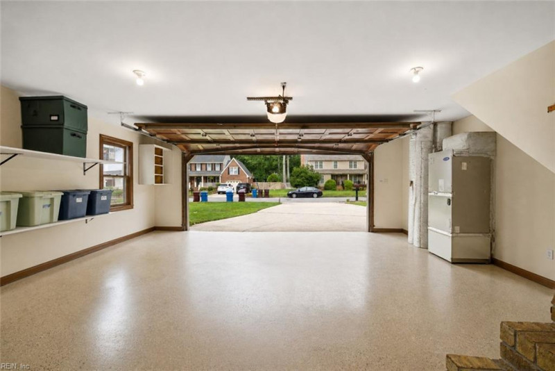 Photo 28 of 33 residential for sale in Chesapeake virginia