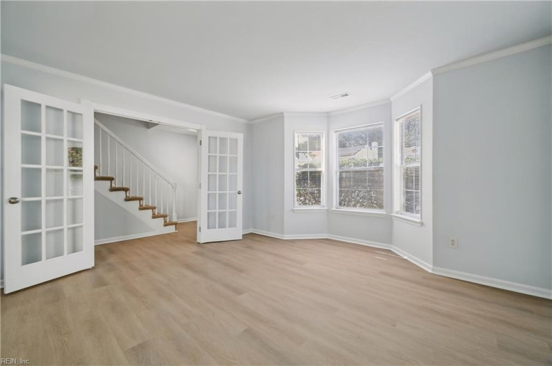 Photo 4 of 41 residential for sale in Newport News virginia