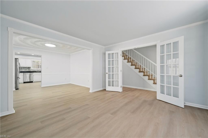 Photo 5 of 41 residential for sale in Newport News virginia