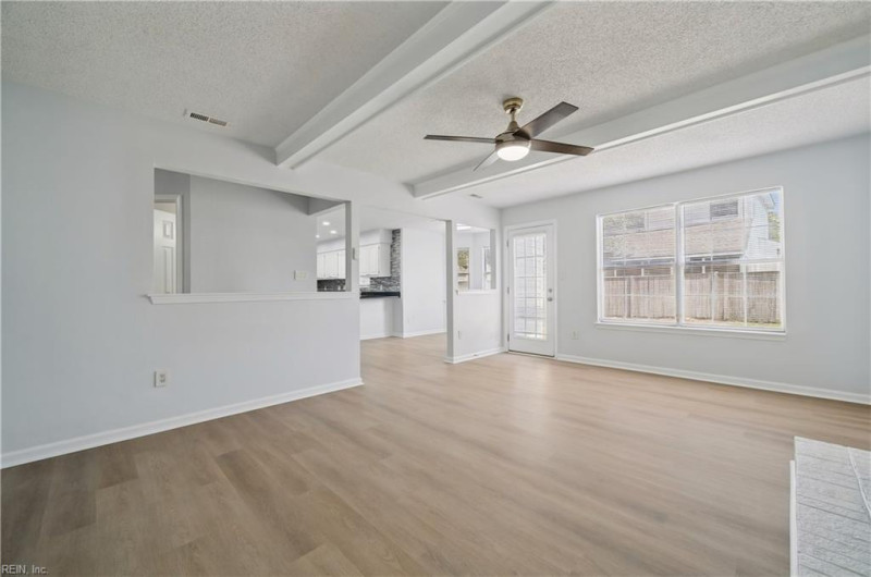 Photo 9 of 41 residential for sale in Newport News virginia