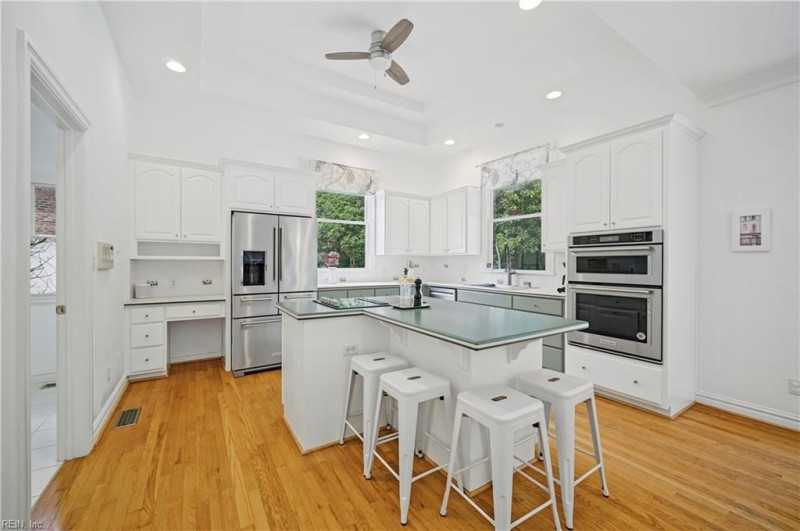 Photo 12 of 50 residential for sale in Virginia Beach virginia