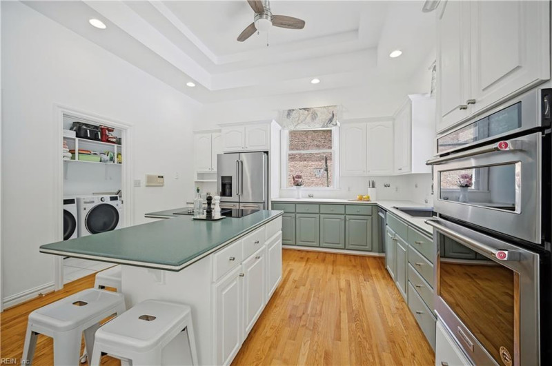 Photo 13 of 50 residential for sale in Virginia Beach virginia