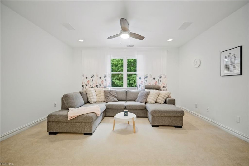 Photo 22 of 50 residential for sale in Virginia Beach virginia