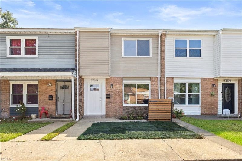 Photo 1 of 25 residential for sale in Virginia Beach virginia