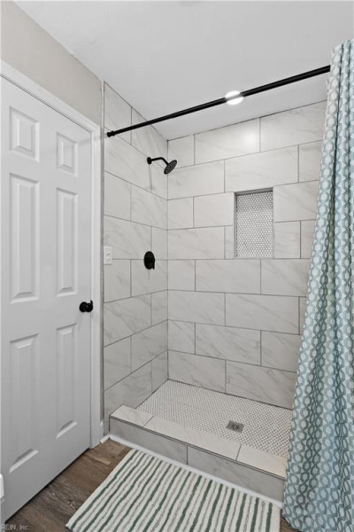 Photo 19 of 25 residential for sale in Virginia Beach virginia