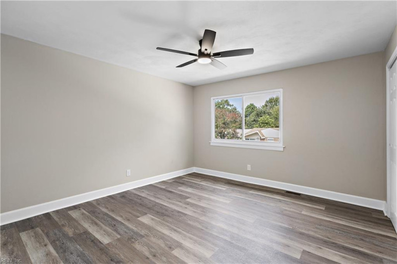 Photo 21 of 25 residential for sale in Virginia Beach virginia