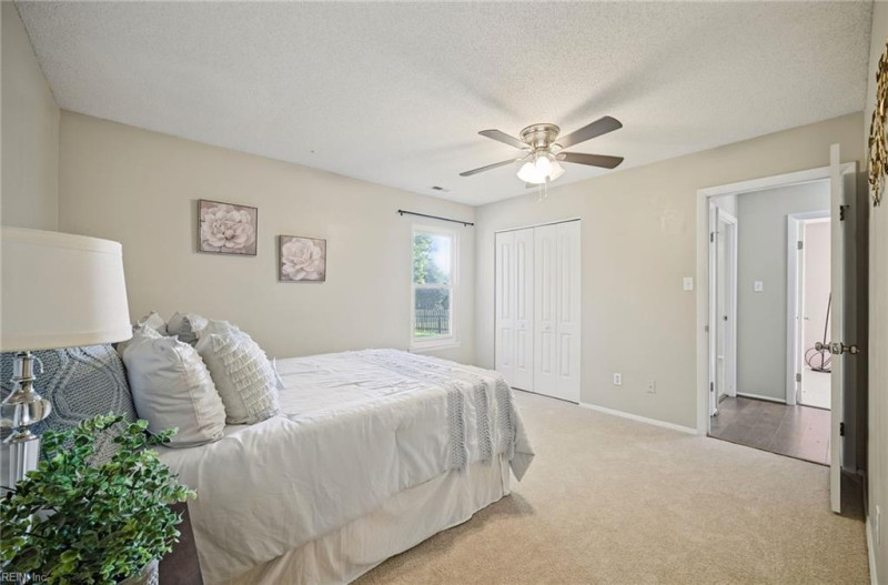 Photo 16 of 32 residential for sale in Virginia Beach virginia