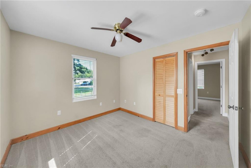 Photo 15 of 33 residential for sale in Norfolk virginia