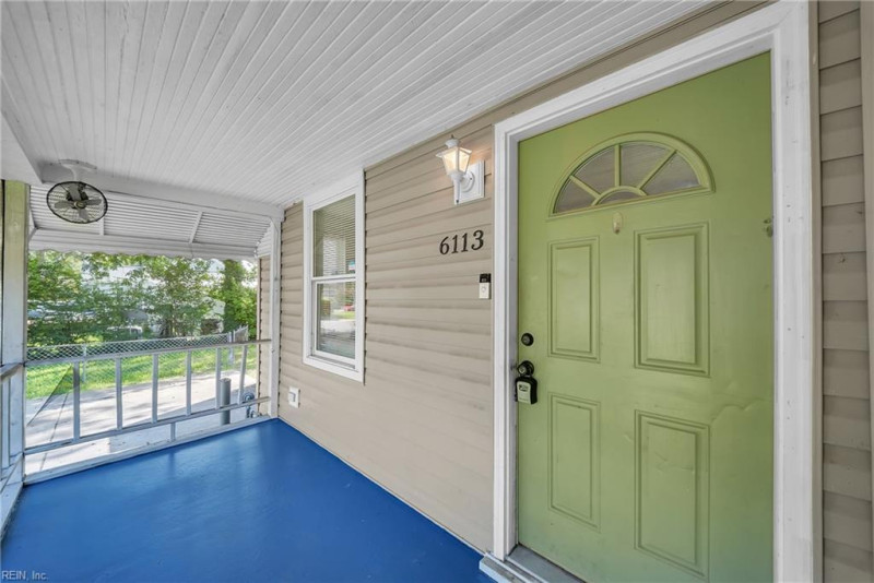 Photo 3 of 33 residential for sale in Norfolk virginia