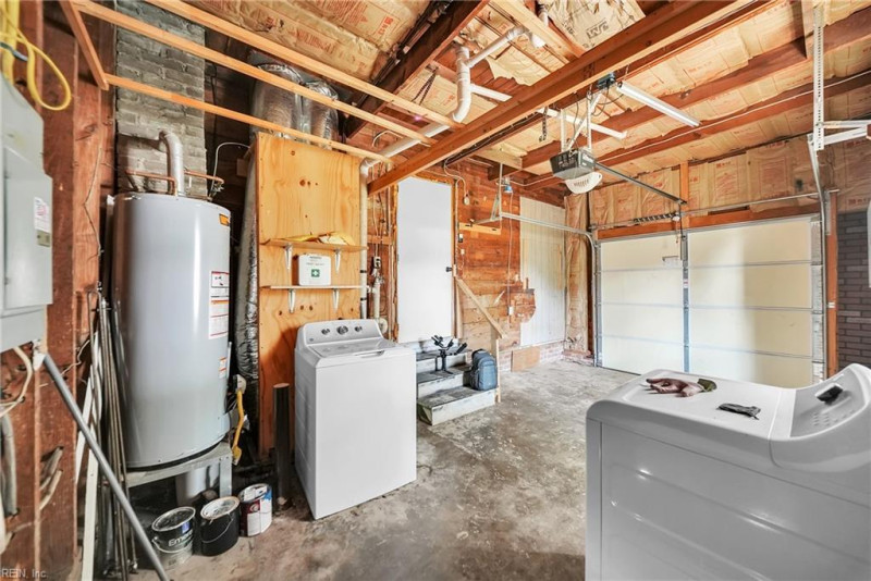 Photo 31 of 33 residential for sale in Norfolk virginia