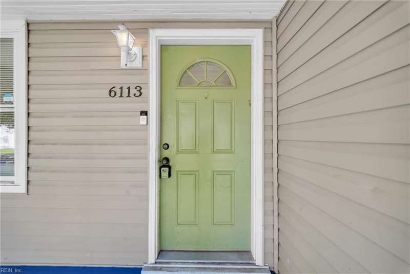 Photo 4 of 33 residential for sale in Norfolk virginia