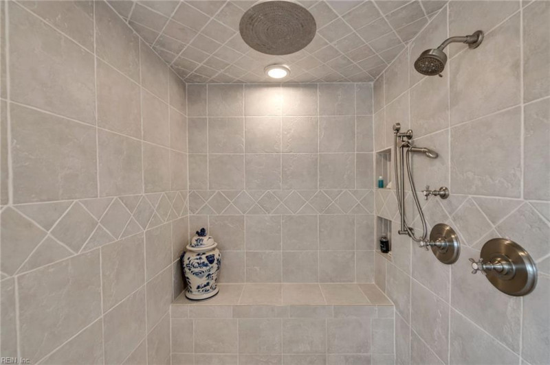 Photo 14 of 40 residential for sale in Chesapeake virginia Photo 14 of 40 residential for sale in Chesapeake virginia