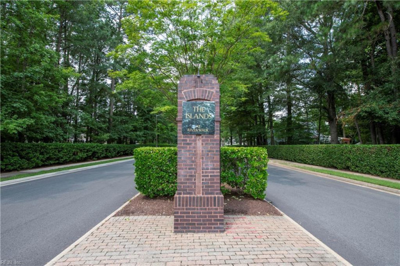 Photo 2 of 40 residential for sale in Chesapeake virginia Photo 2 of 40 residential for sale in Chesapeake virginia