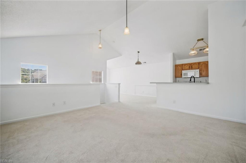 Photo 9 of 38 residential for sale in Virginia Beach virginia