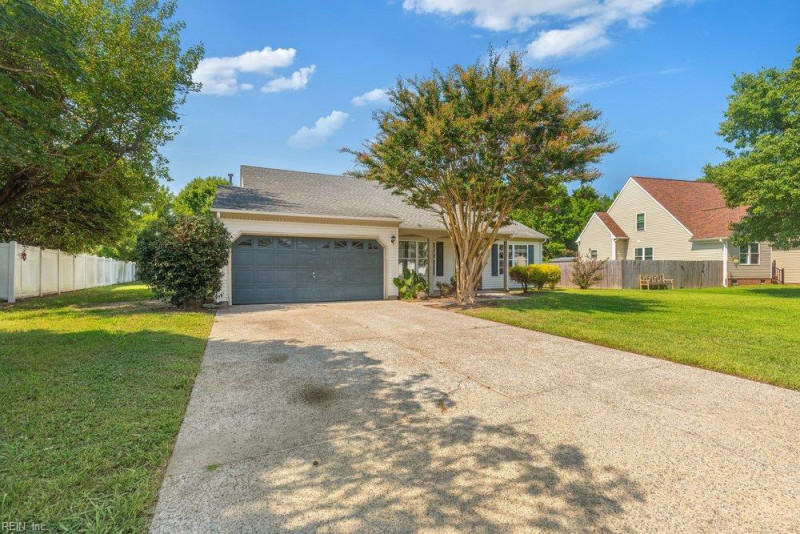 Photo 5 of 34 residential for sale in Chesapeake virginia Photo 5 of 34 residential for sale in Chesapeake virginia