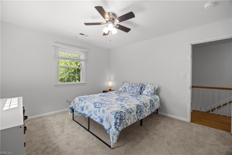 Photo 26 of 41 residential for sale in Newport News virginia