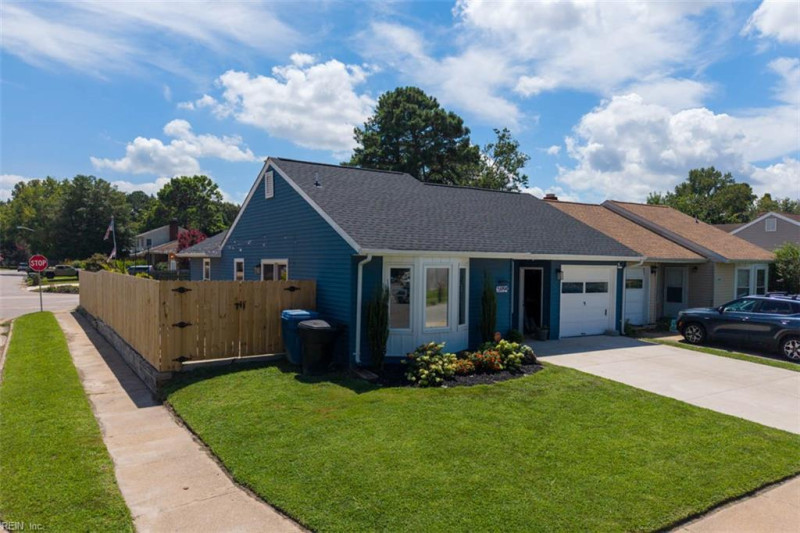 Photo 33 of 40 residential for sale in Virginia Beach virginia