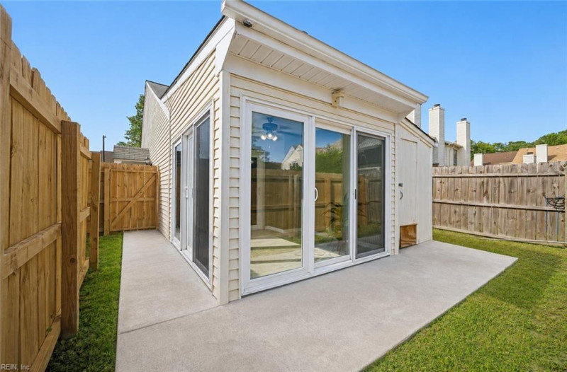 Photo 16 of 21 residential for sale in Virginia Beach virginia