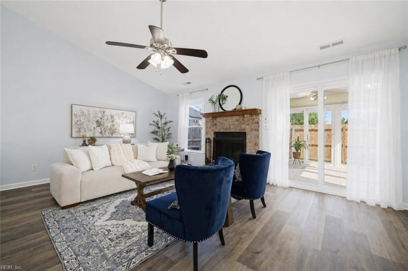 Photo 3 of 21 residential for sale in Virginia Beach virginia