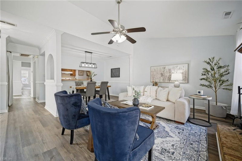 Photo 4 of 21 residential for sale in Virginia Beach virginia