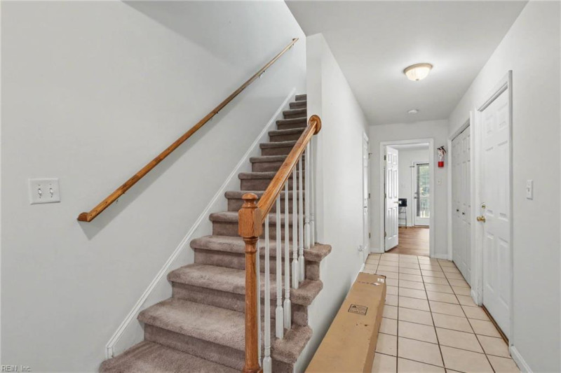 Photo 3 of 25 residential for sale in Norfolk virginia