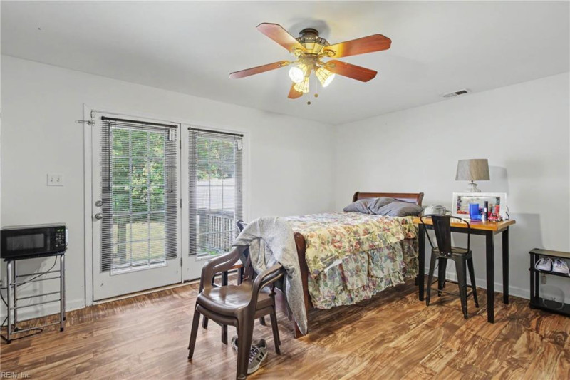 Photo 4 of 25 residential for sale in Norfolk virginia
